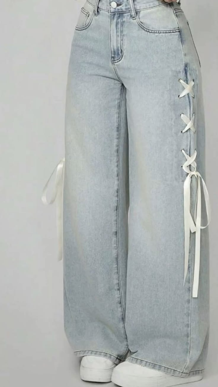 Pearl Lace Flared Jeans