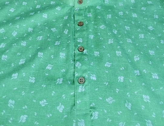 LIGHT GREEN